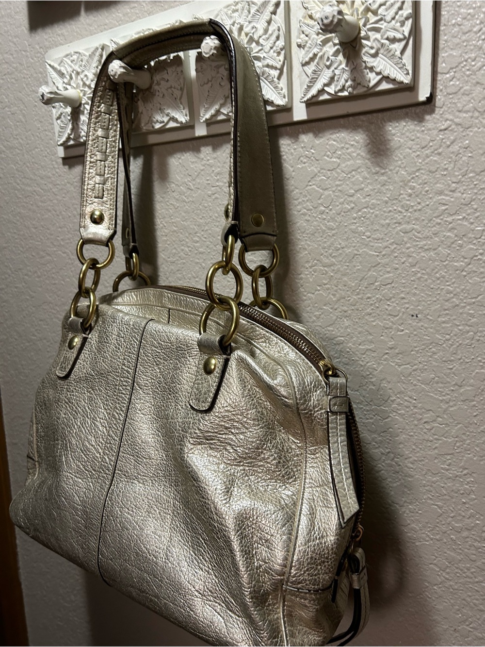 Authentic Coach Metallic Silver Leather Shoulder Bag with Brass Buckle Accents - Picture 13 of 16